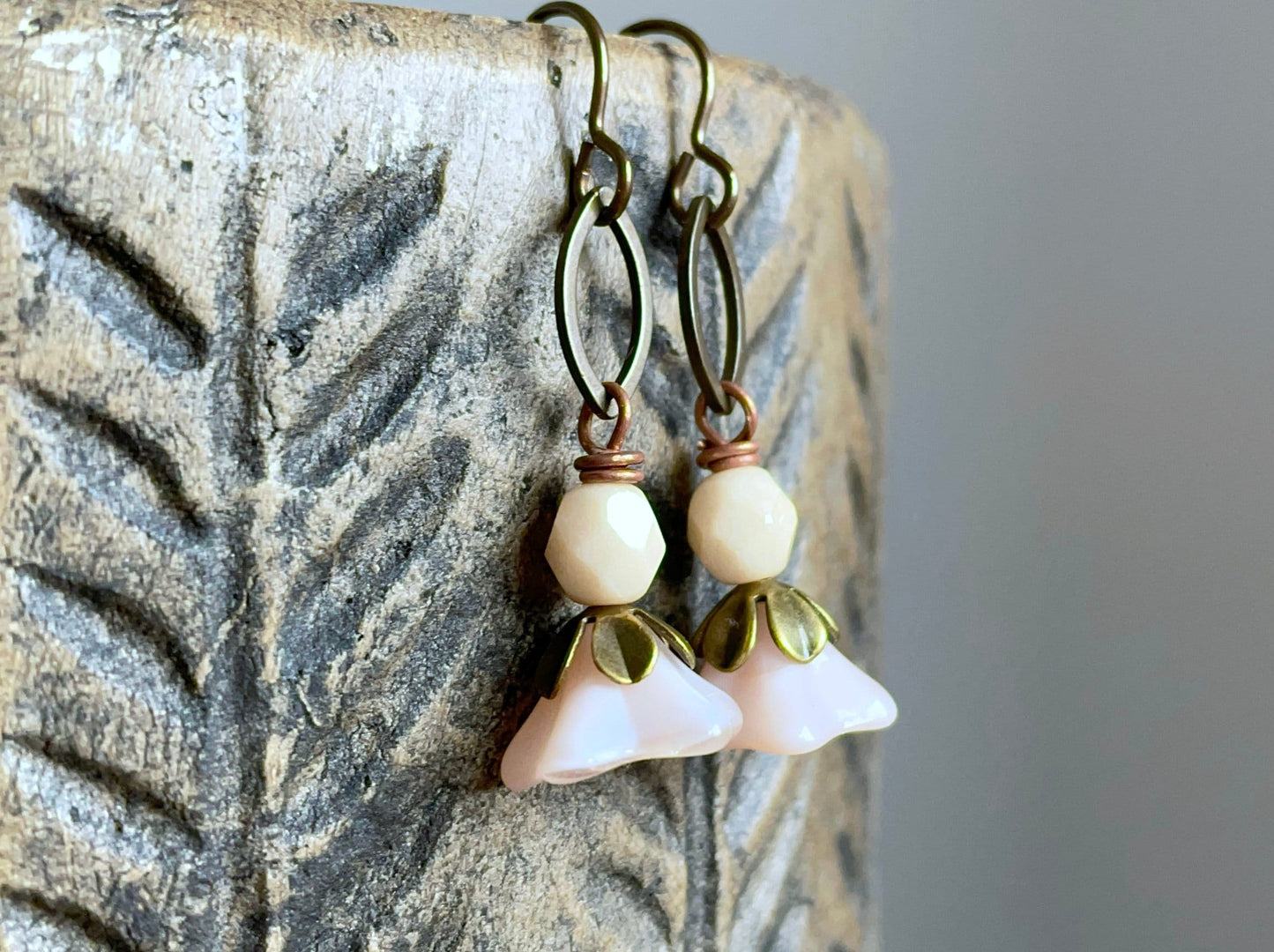 Nature Inspired Czech Glass Flower Earrings. Petite Floral Earrings. Ivory & Pink Earrings. Pastel Jewellery