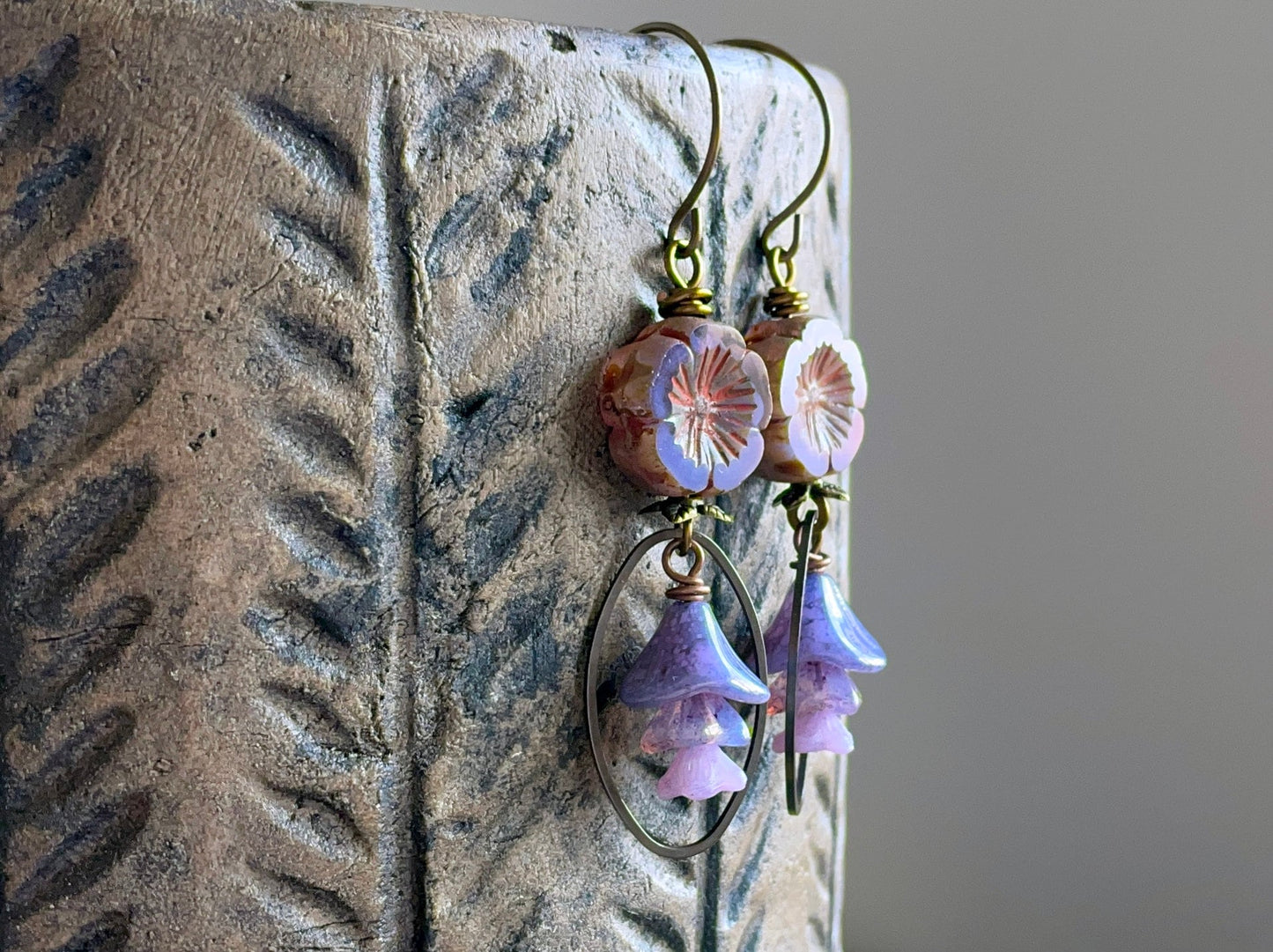 Lavender Czech Glass Flower Earrings. Purple Flower Bead Earrings. Stacked Earrings. Nature Inspired Floral Earrings. Spring Jewellery